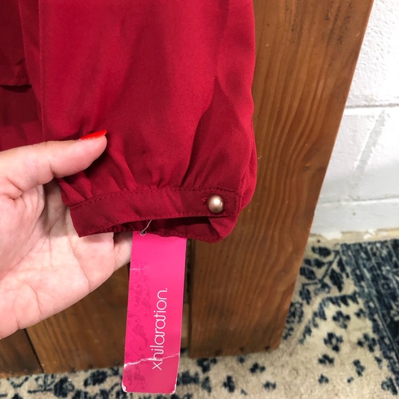 Xhilaration NWT size small red blouse - Picture 6 of 8